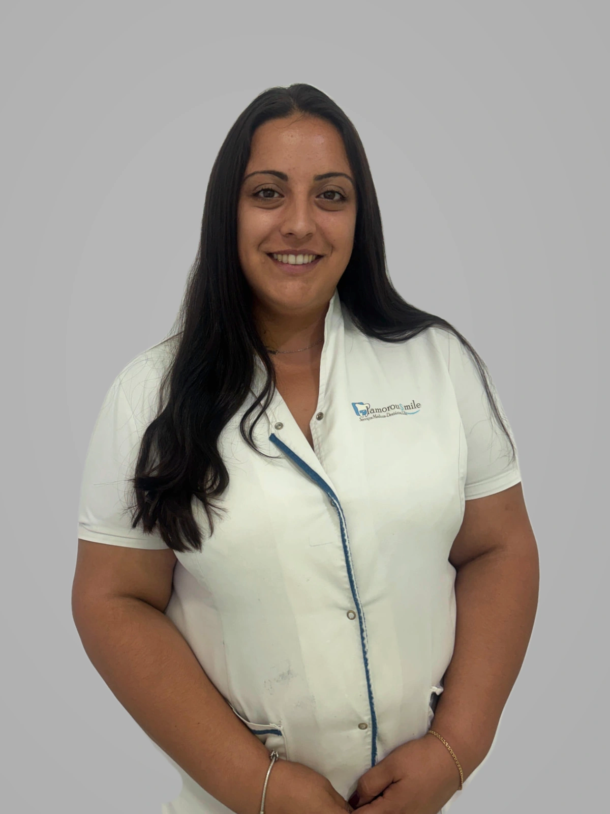 Inês Duarte, Assistente dentária